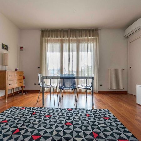 B&B Pierpy Appartamento Pescara Mare 외부 사진